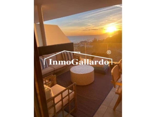 Piso de 3 habitaciones en Rincón de la Victoria en venta con piscina garaje - 579.000 € (Ref: 8941038)