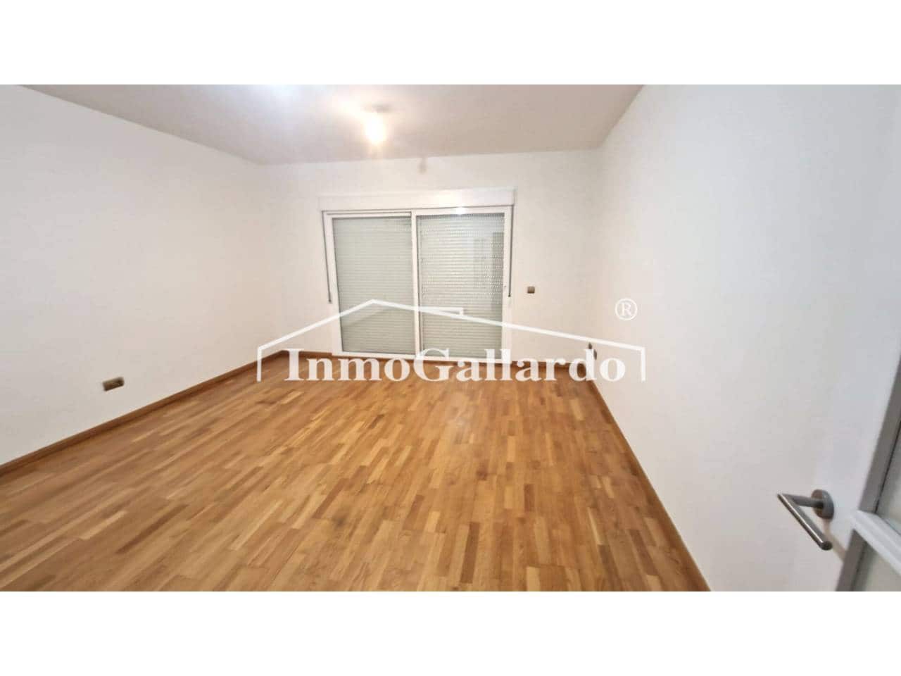 3 sypialnia Mieszkanie na sprzedaż w Torre de Benagalbon z basenem - 398 000 € (Ref: 8942600)