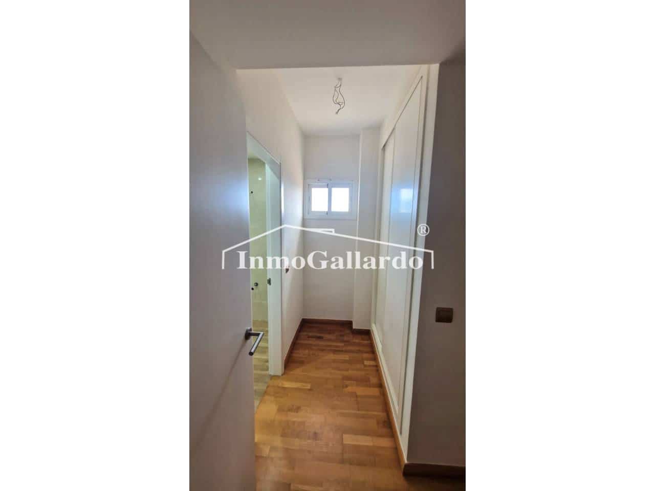 3 sypialnia Mieszkanie na sprzedaż w Torre de Benagalbon z basenem - 398 000 € (Ref: 8942600)