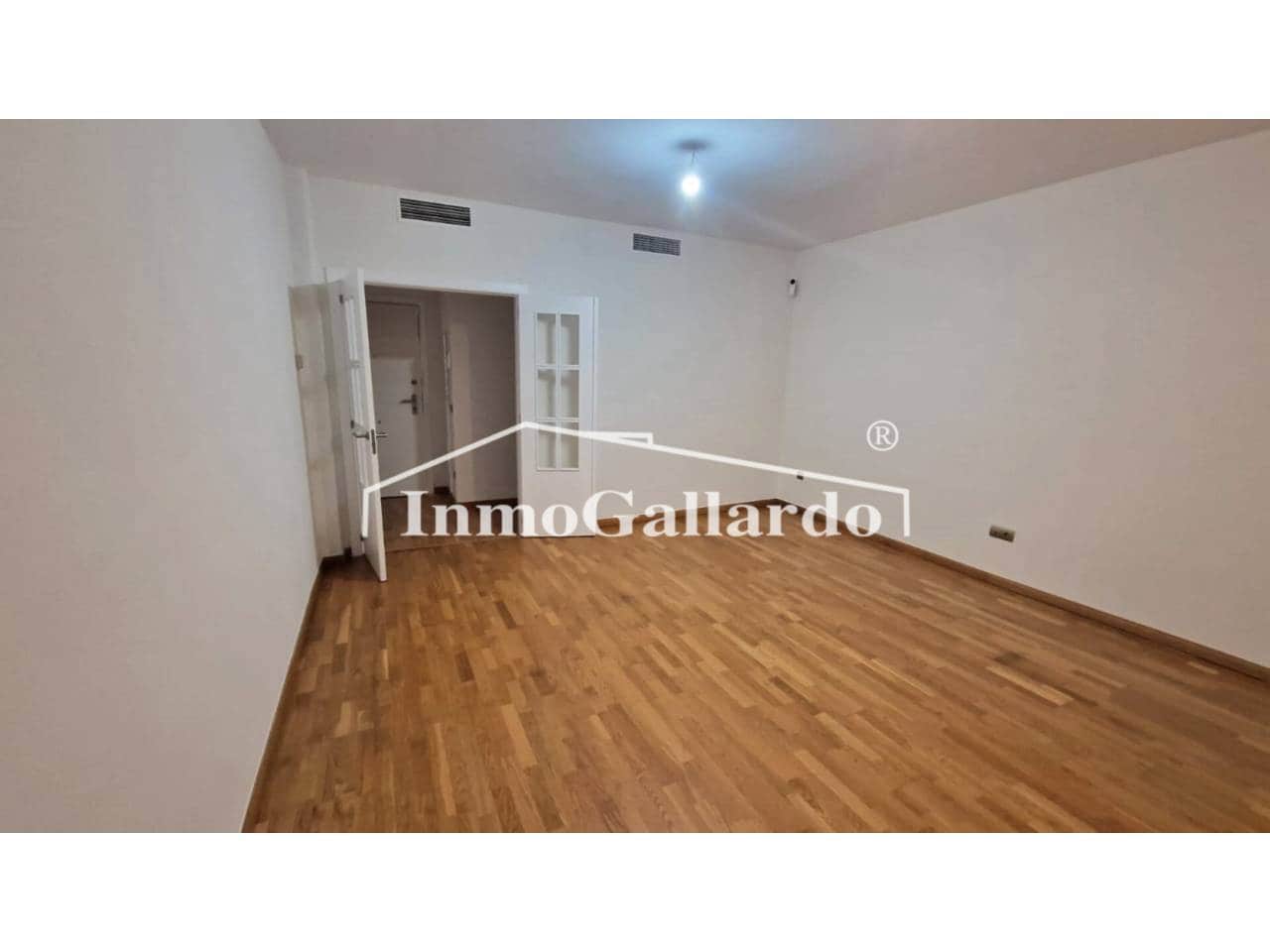 3 sypialnia Mieszkanie na sprzedaż w Torre de Benagalbon z basenem - 398 000 € (Ref: 8942600)