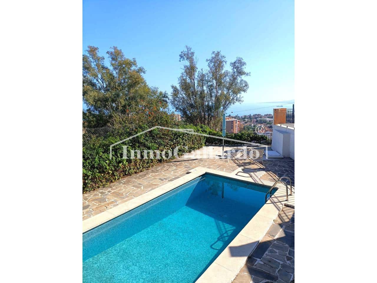 4 sypialnia Dom na sprzedaż w Miasto Malaga z basenem garażem - 1 024 400 € (Ref: 8948396)