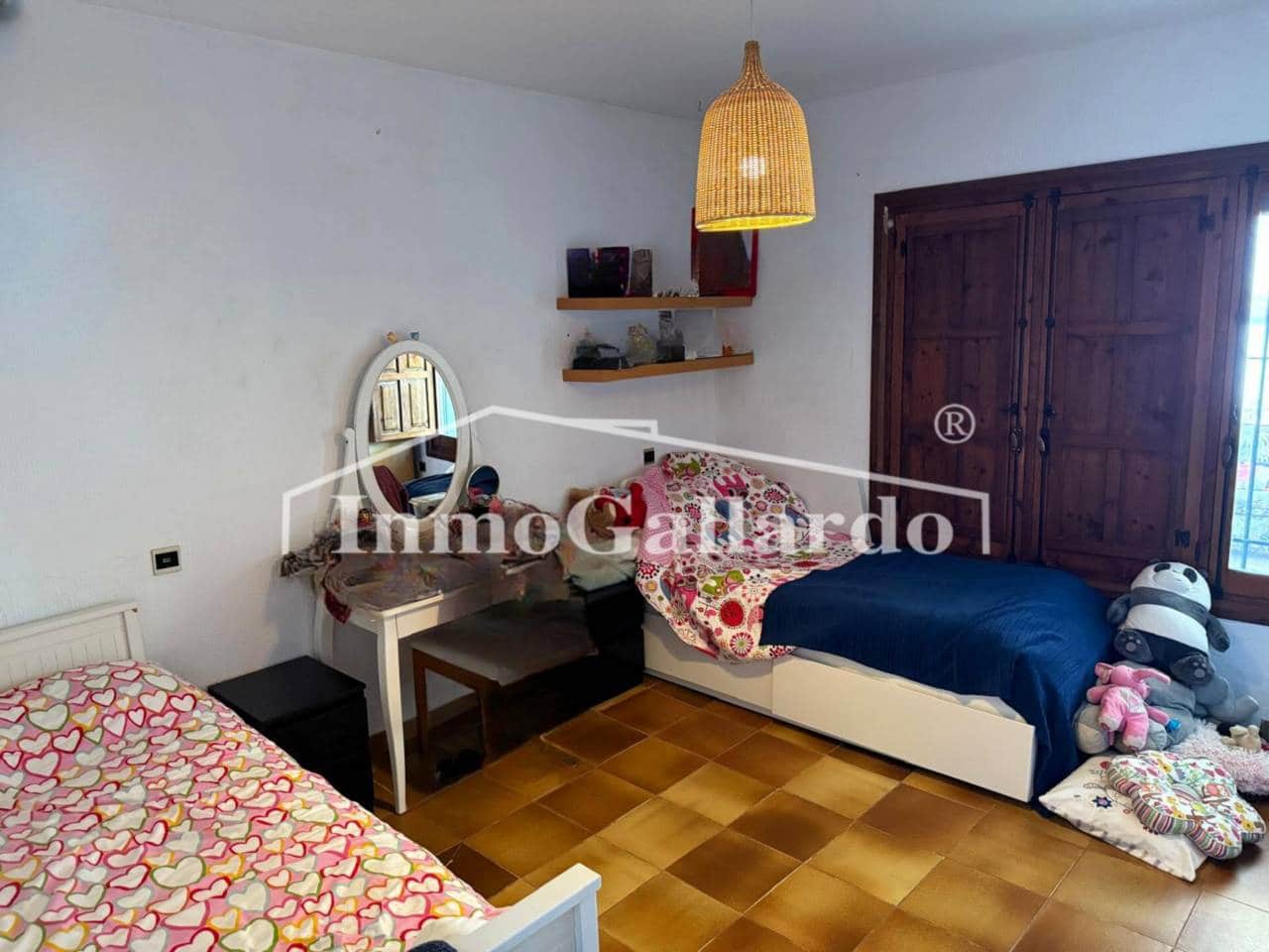 4 sypialnia Dom na sprzedaż w Miasto Malaga z basenem garażem - 1 024 400 € (Ref: 8948396)