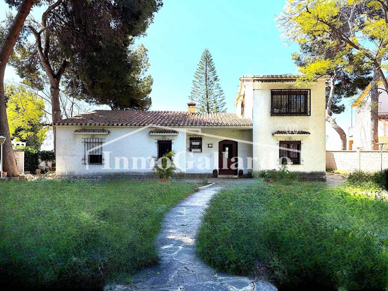 4 sypialnia Dom na sprzedaż w Miasto Malaga z basenem garażem - 1 024 400 € (Ref: 8948396)