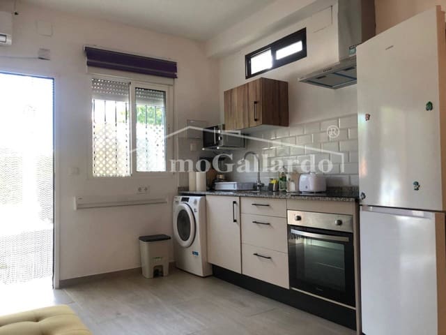 1 quarto Estúdio para arrendar em Pedregalejo, Málaga cidade - 800 € (Ref: 8952399)