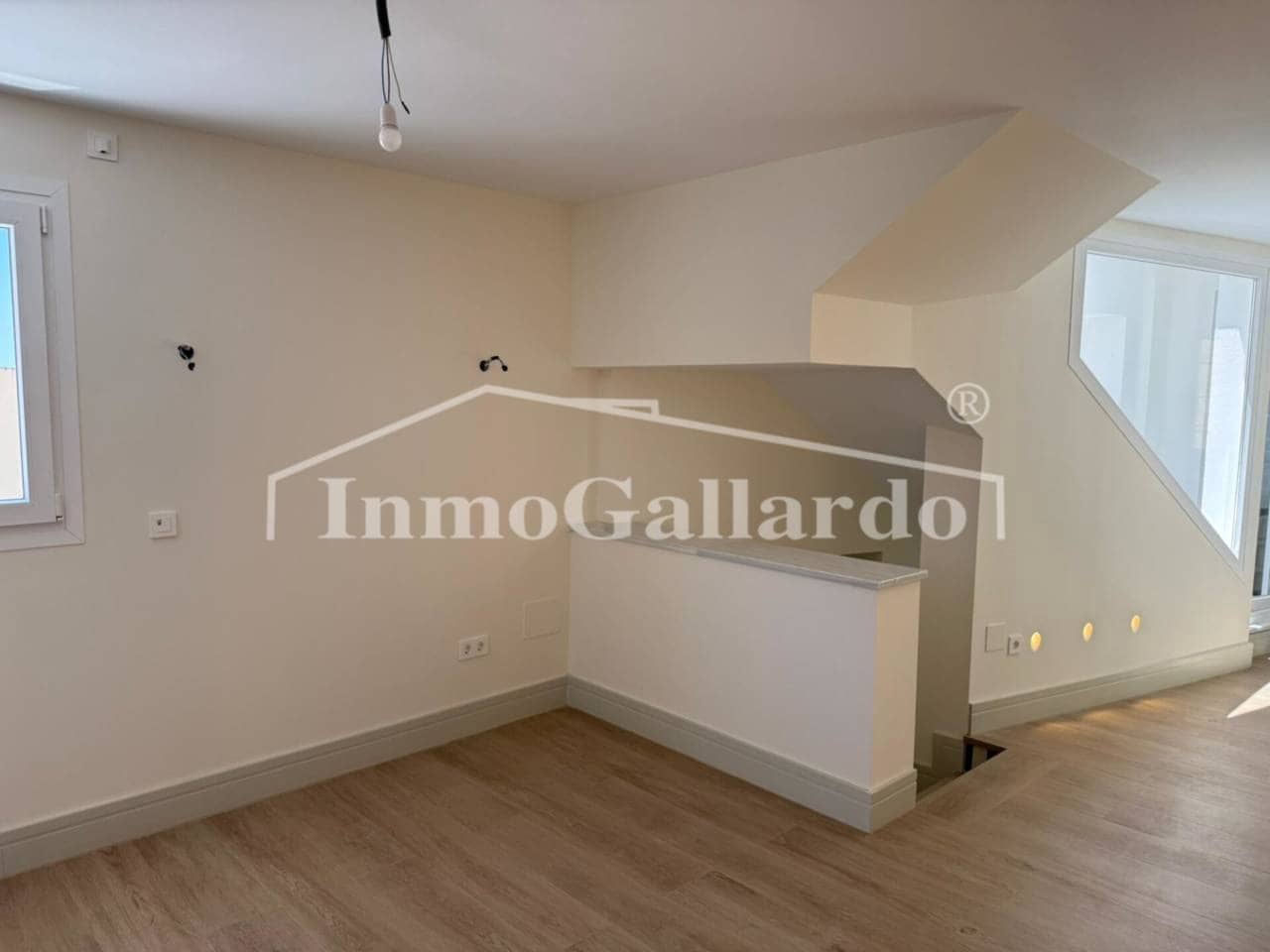 Apartamento de 2 habitaciones en Málaga ciudad en venta - 880.000 € (Ref: 8993463)