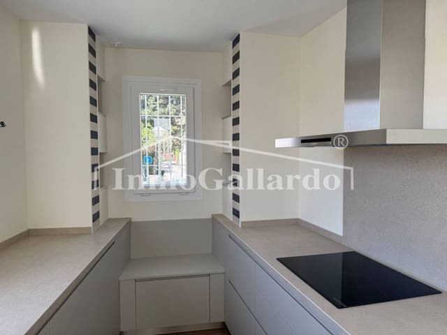 Apartamento de 2 habitaciones en Málaga ciudad en venta - 880.000 € (Ref: 8993463)