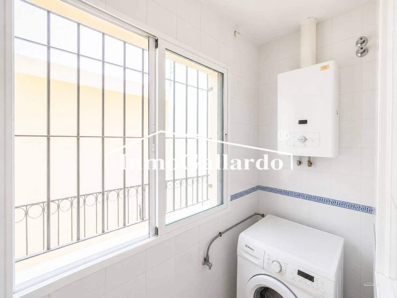 3 soverom Leilighet til salgs i Anoreta med svømmebasseng garasje - € 299 900 (Ref: 8998145)