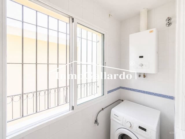 3 sypialnia Mieszkanie na sprzedaż w Añoreta, Rincón de la Victoria z basenem garażem - 299 900 € (Ref: 8998145)