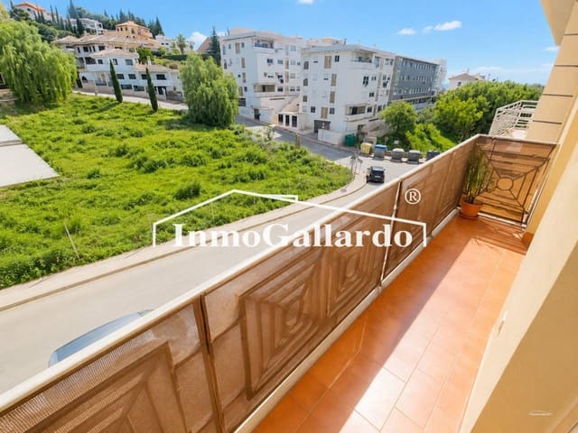3 sypialnia Mieszkanie na sprzedaż w Añoreta, Rincón de la Victoria z basenem garażem - 299 900 € (Ref: 8998145)