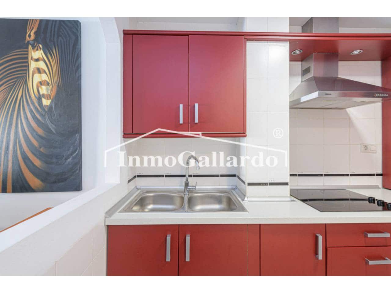 2 soveværelse Lejlighed til salg i Torre de Benagalbon med garage - € 360.000 (Ref: 9017228)