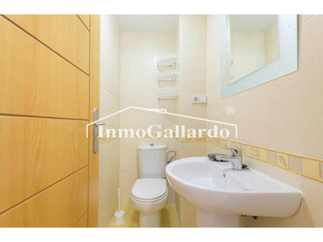 2 soveværelse Lejlighed til salg i Torre de Benagalbon med garage - € 360.000 (Ref: 9017228)