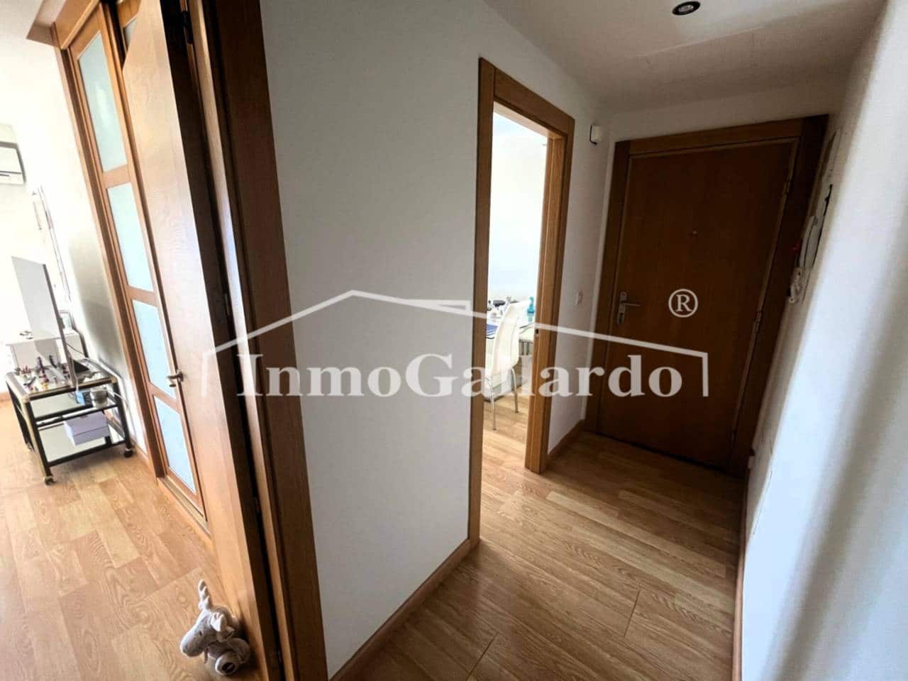 2 sovrum Lägenhet till salu i Torre de Benagalbon med pool garage - 365 000 € (Ref: 9022672)