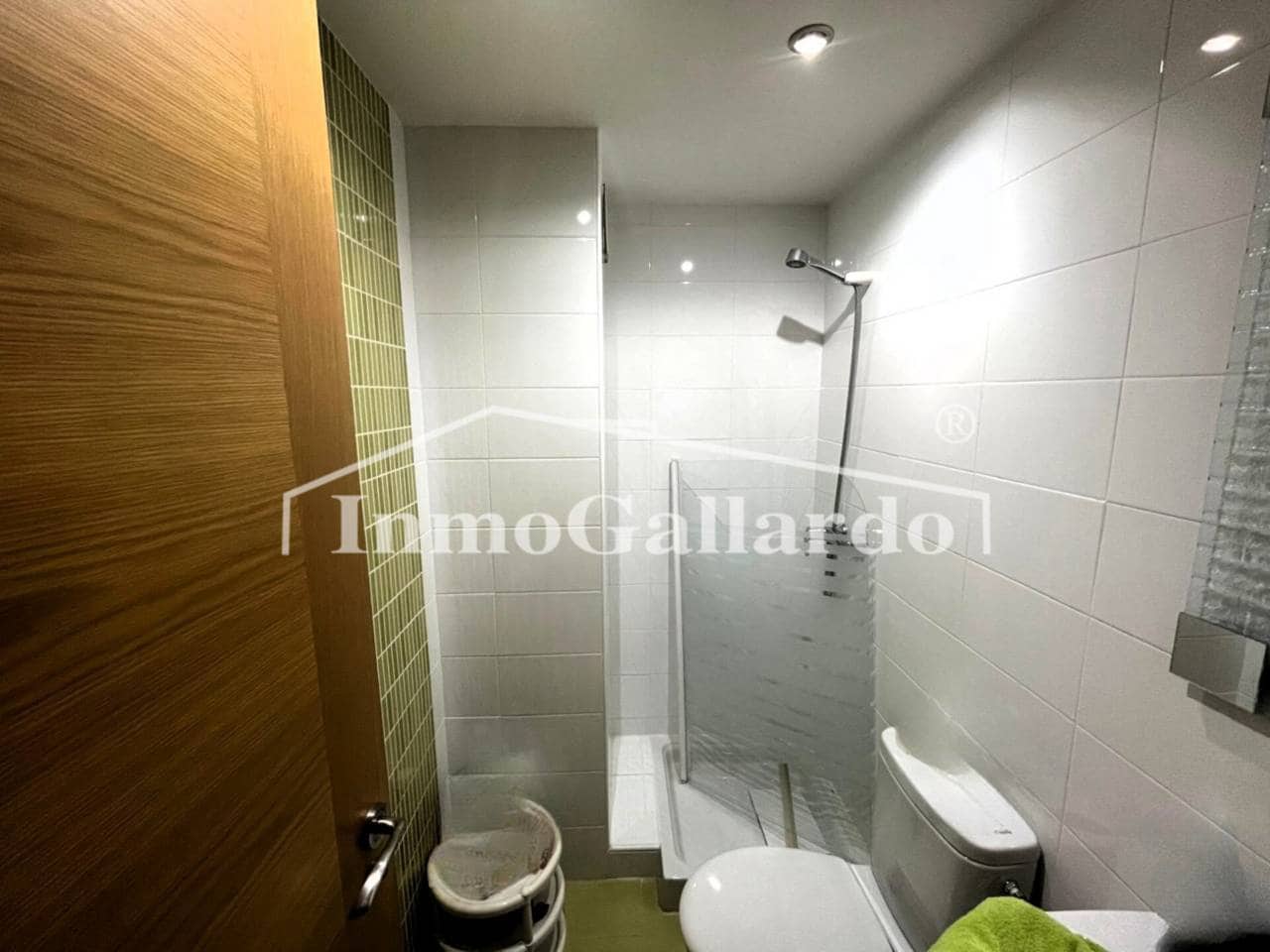 2 sovrum Lägenhet till salu i Torre de Benagalbon med pool garage - 365 000 € (Ref: 9022672)