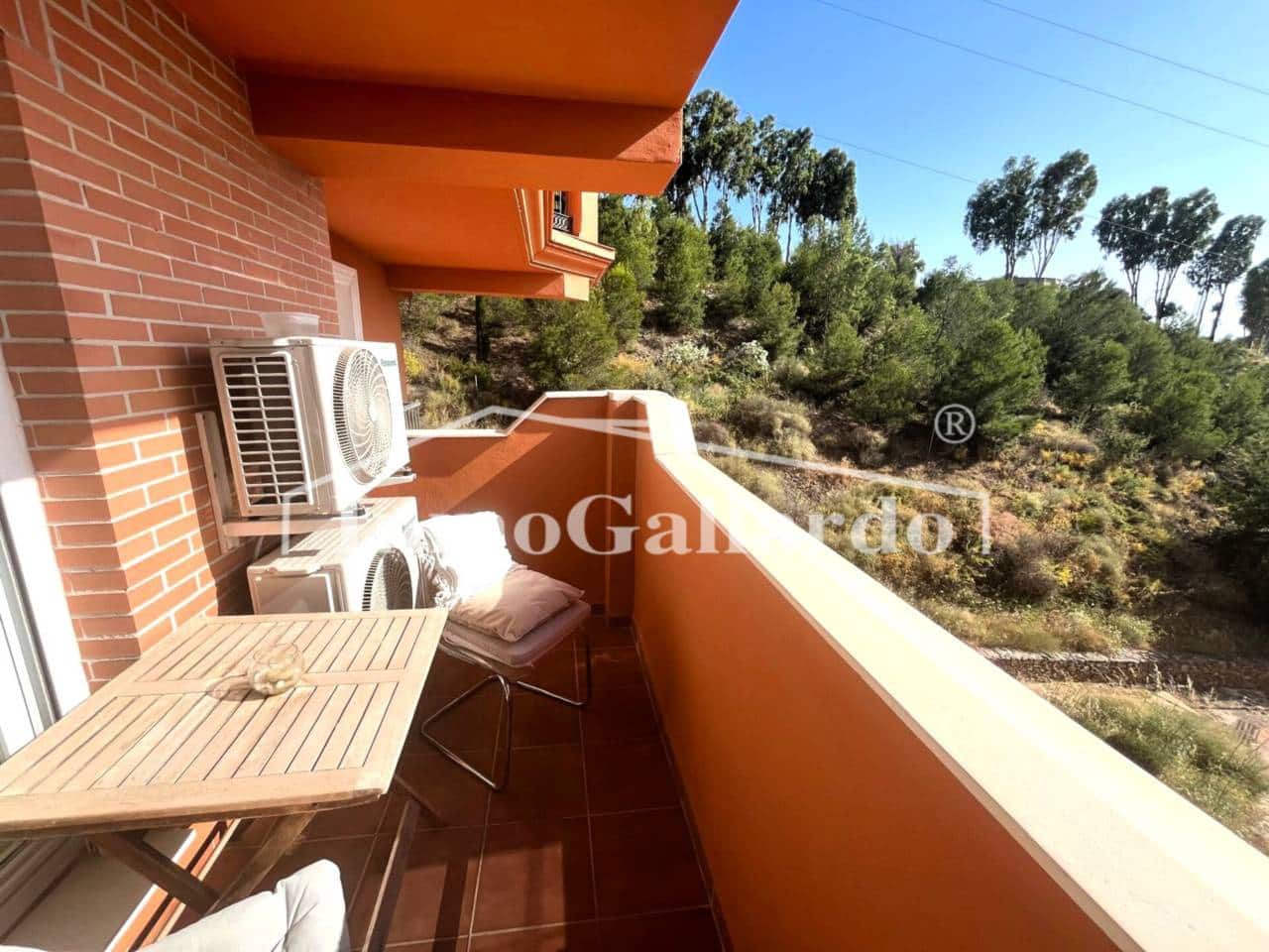 2 sovrum Lägenhet till salu i Torre de Benagalbon med pool garage - 365 000 € (Ref: 9022672)