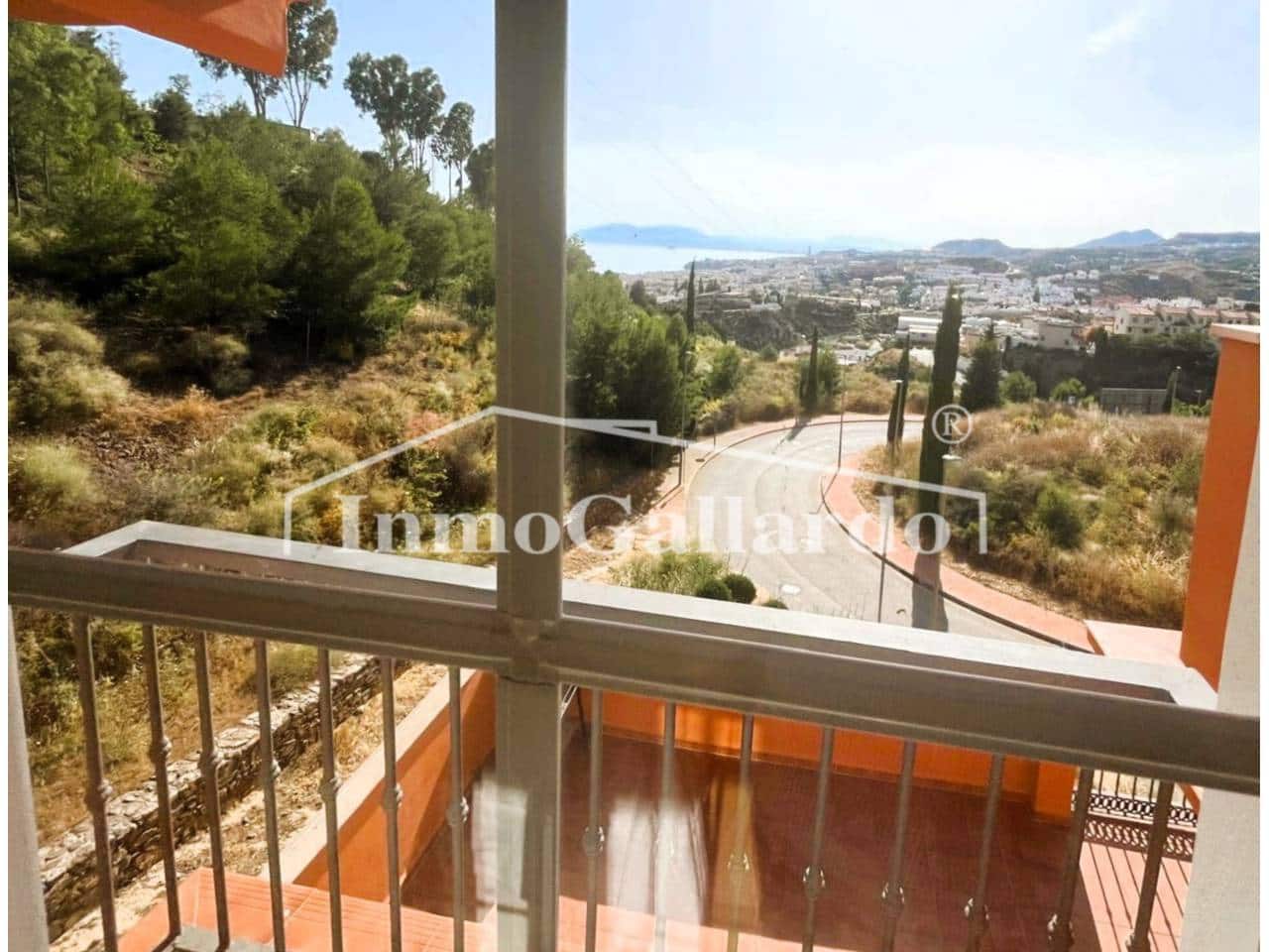 2 sovrum Lägenhet till salu i Torre de Benagalbon med pool garage - 365 000 € (Ref: 9022672)