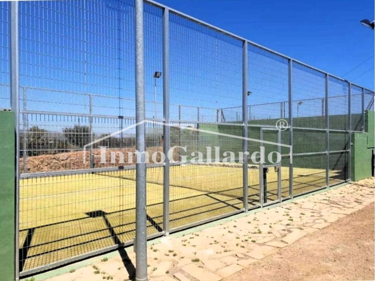 2 sovrum Lägenhet till salu i Torre de Benagalbon med pool garage - 365 000 € (Ref: 9022672)