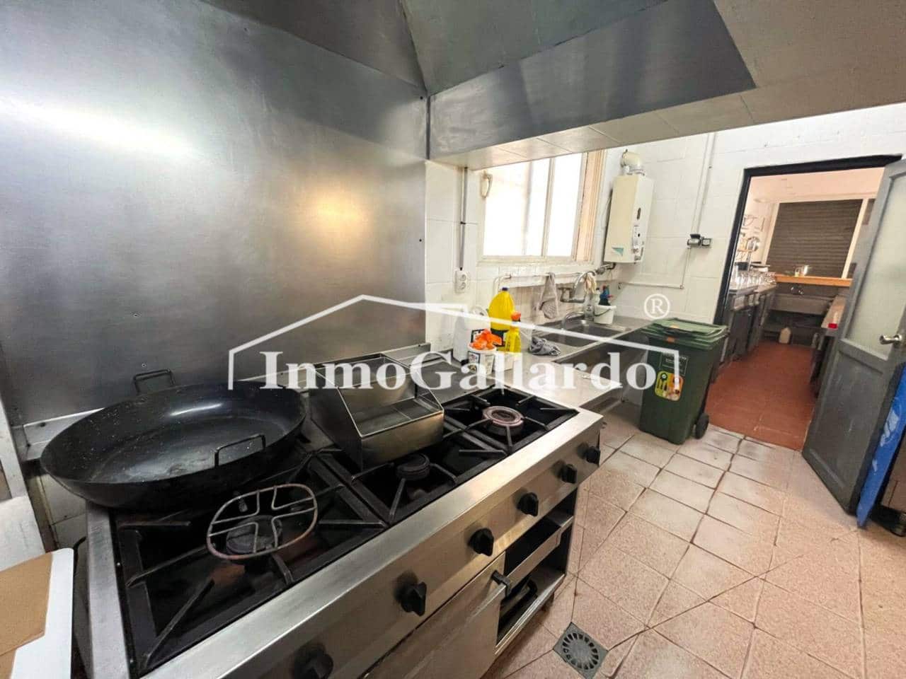 Bar/Restaurant zu verkaufen in Rincon de la Victoria - 795.000 € (Ref: 9026273)