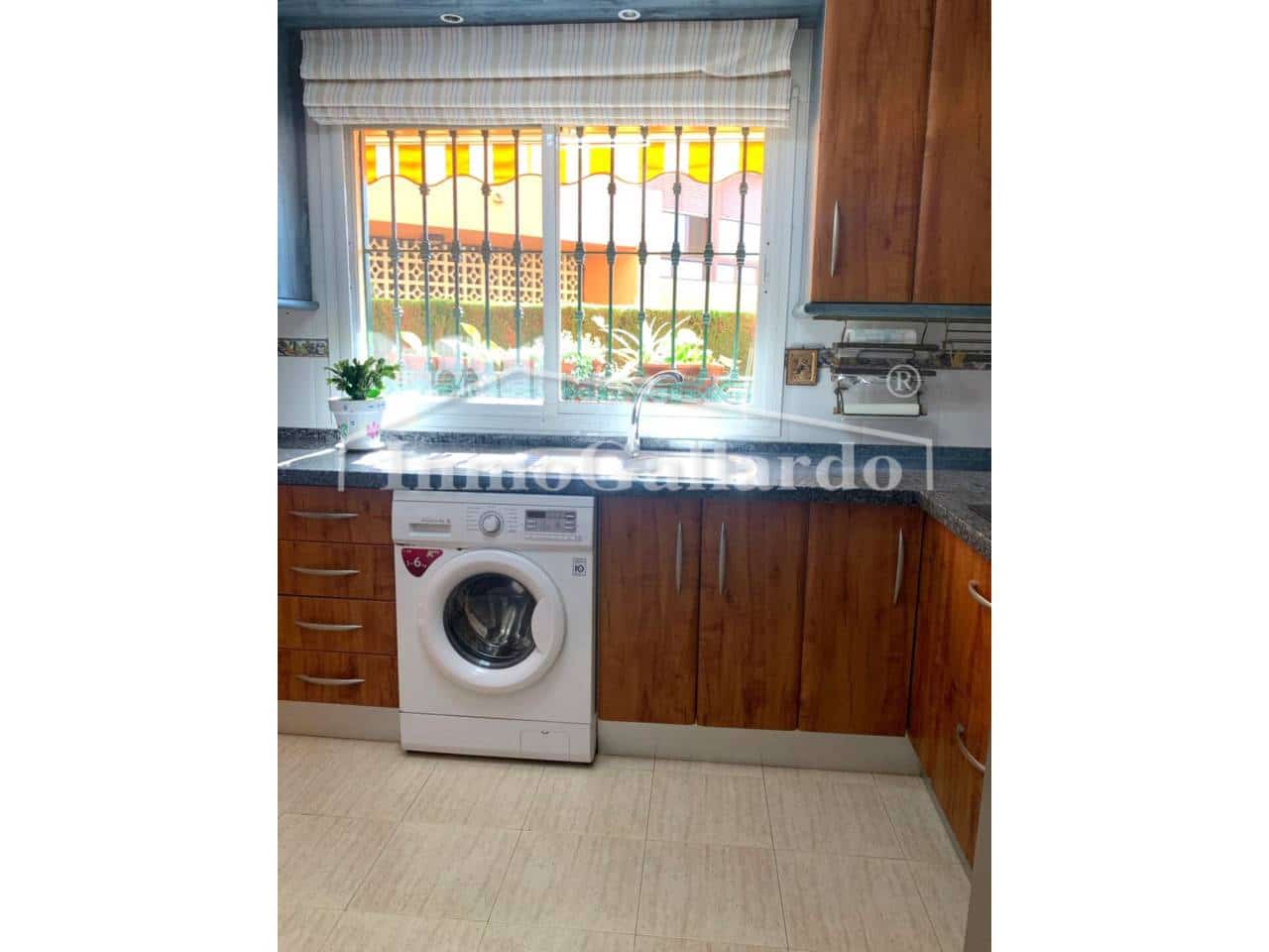 3 soveværelse Rækkehus til leje i Rincon de la Victoria med swimmingpool garage - € 1.390 (Ref: 9034064)