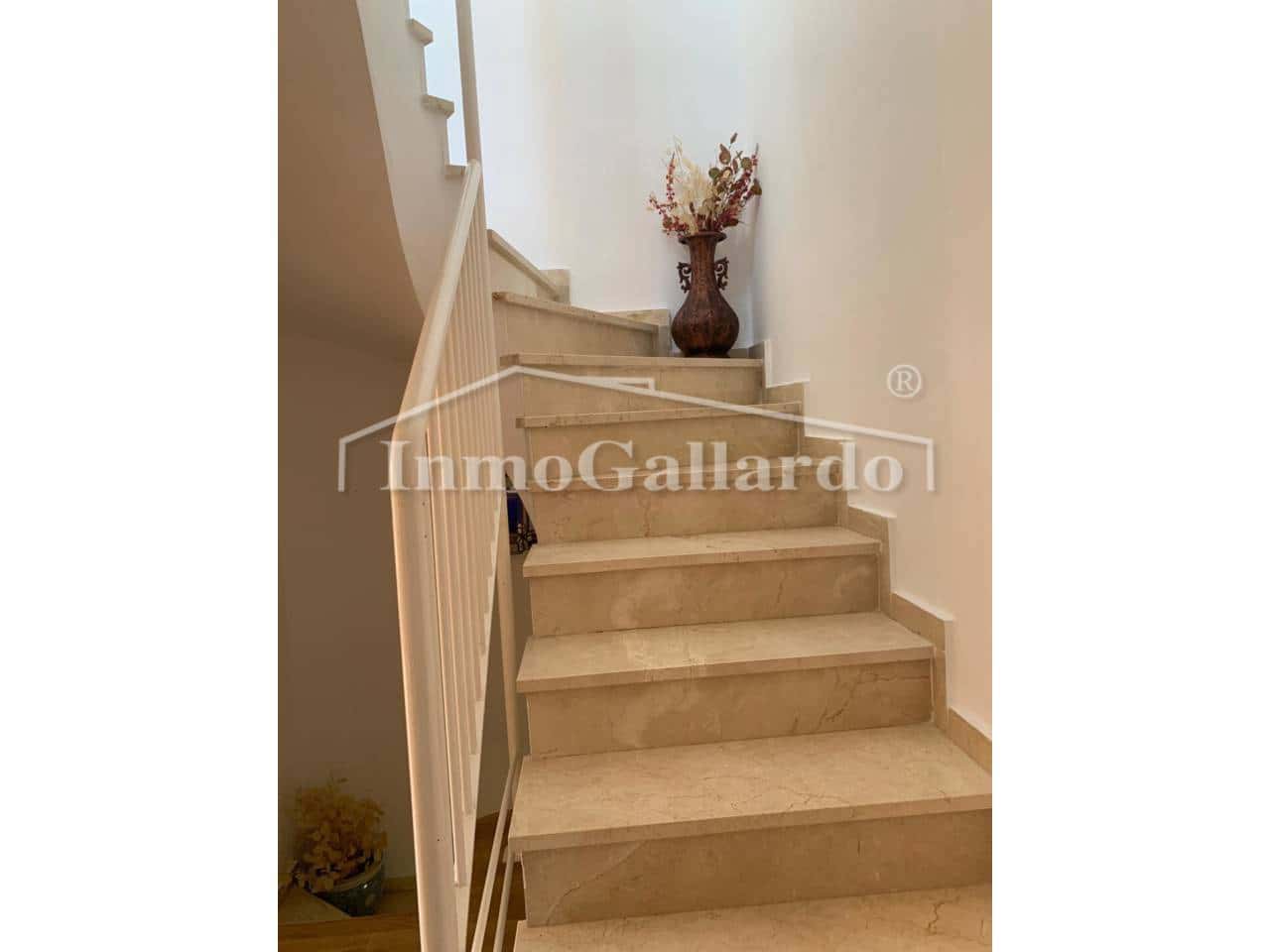 3 soveværelse Rækkehus til leje i Rincon de la Victoria med swimmingpool garage - € 1.390 (Ref: 9034064)