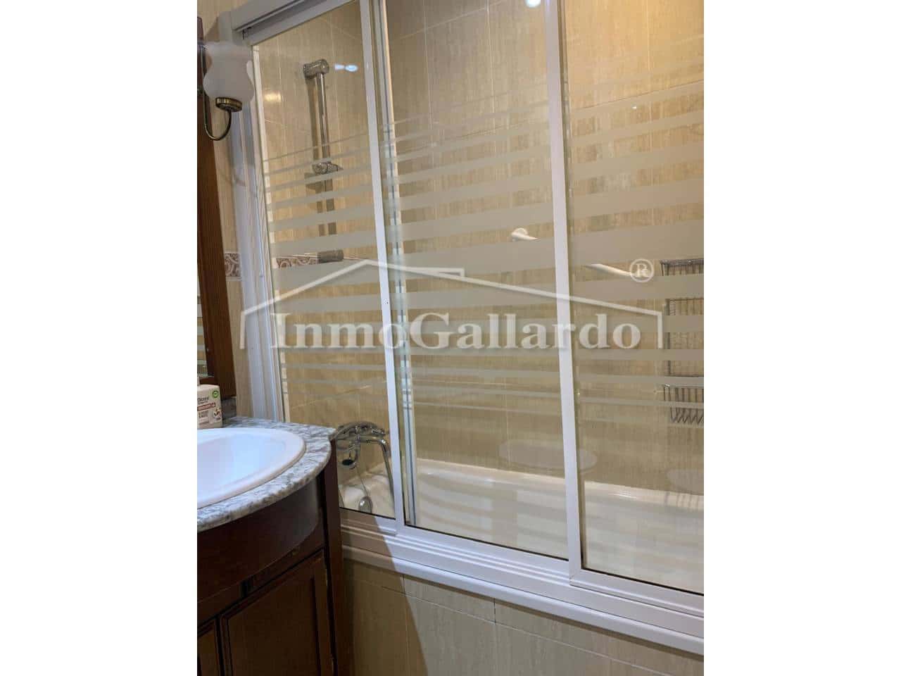 3 soveværelse Rækkehus til leje i Rincon de la Victoria med swimmingpool garage - € 1.390 (Ref: 9034064)