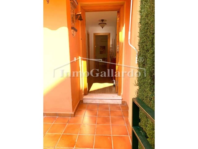 3 makuuhuone Rivitalo vuokrattavana paikassa Rincón de la Victoria mukana uima-altaan 
autotalli - 1 390 € (Ref: 9034064)