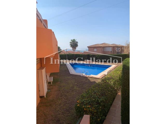 3 makuuhuone Rivitalo vuokrattavana paikassa Rincón de la Victoria mukana uima-altaan 
autotalli - 1 390 € (Ref: 9034064)