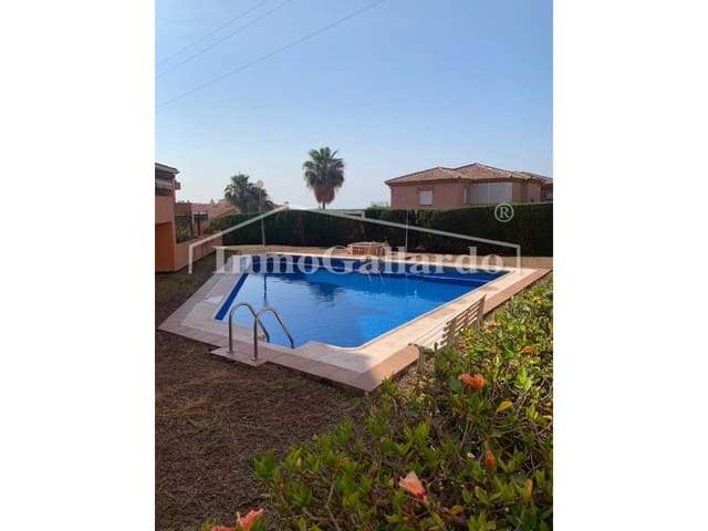 3 makuuhuone Rivitalo vuokrattavana paikassa Rincón de la Victoria mukana uima-altaan 
autotalli - 1 390 € (Ref: 9034064)