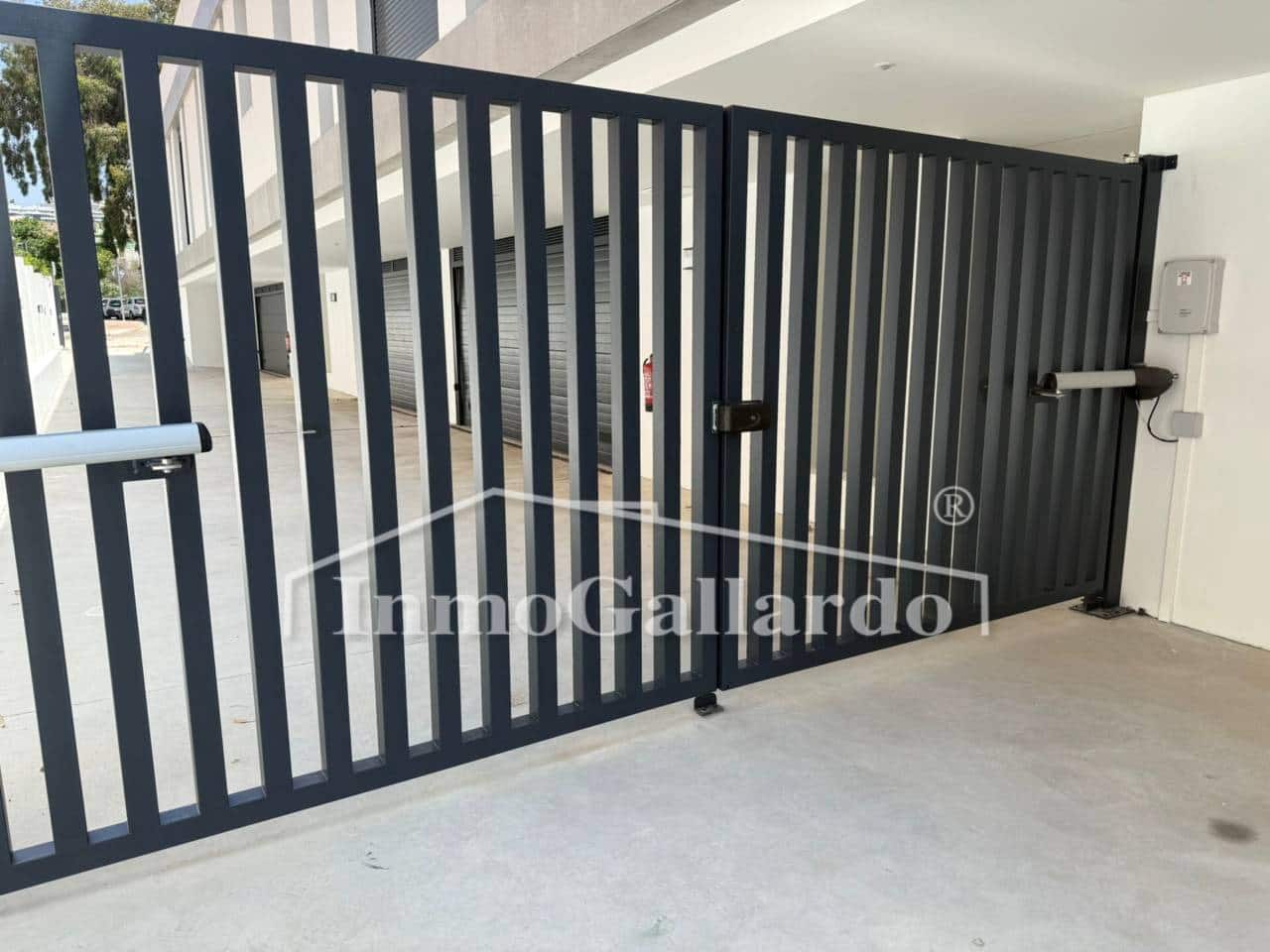 3 sypialnia Willa na sprzedaż w Miasto Malaga z basenem garażem - 1 750 000 € (Ref: 9036236)