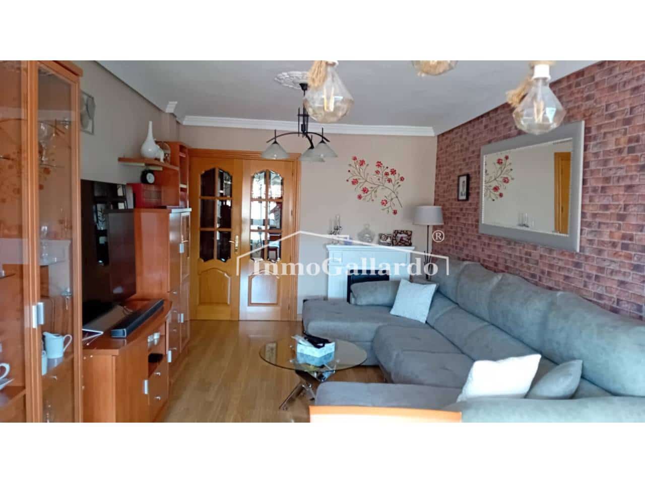 Piso de 3 habitaciones en Rincón de la Victoria en venta con garaje - 310.000 € (Ref: 9062016)