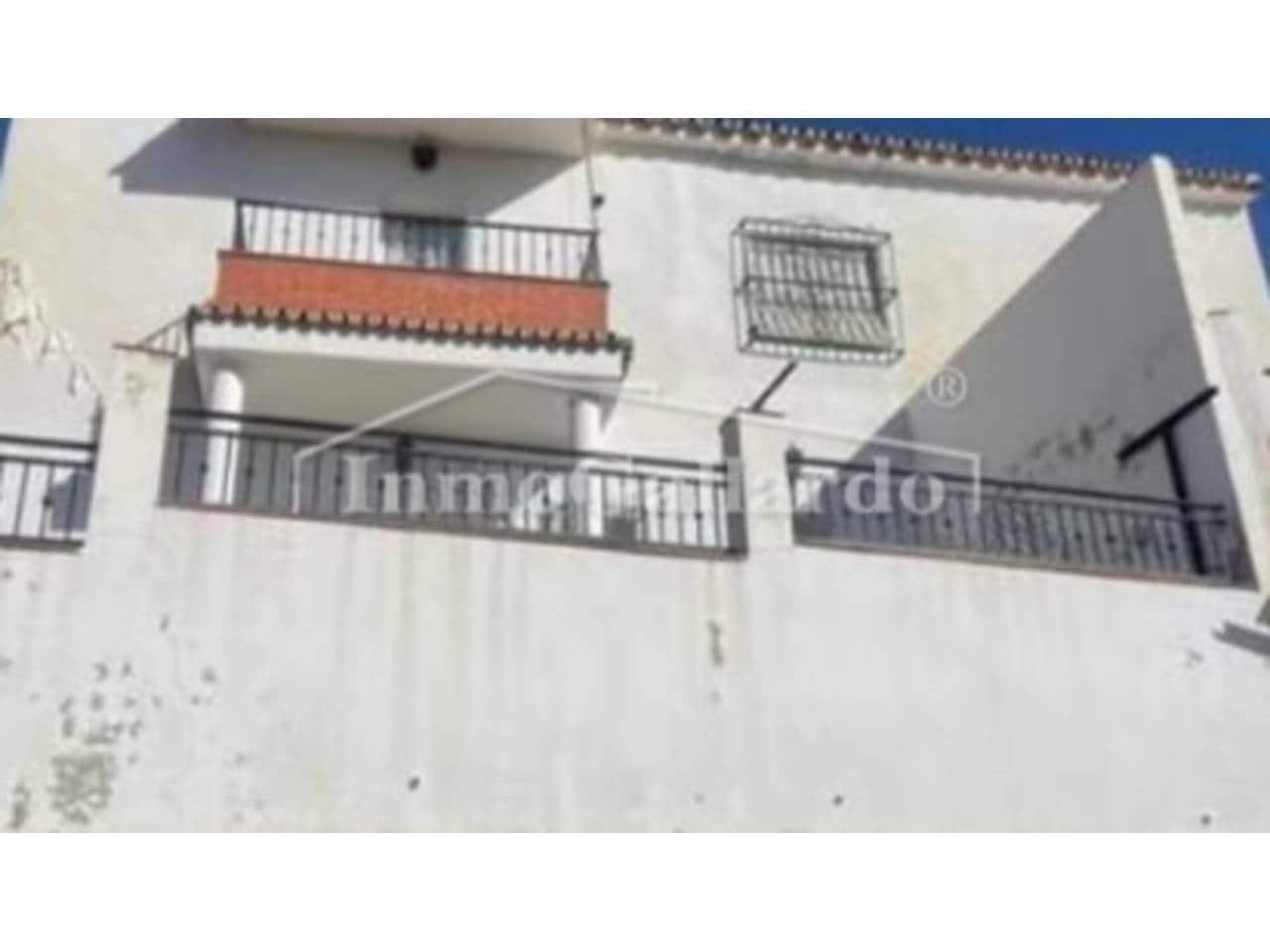 4 soveværelse Byhus til salg i Moclinejo med garage - € 179.000 (Ref: 9064821)