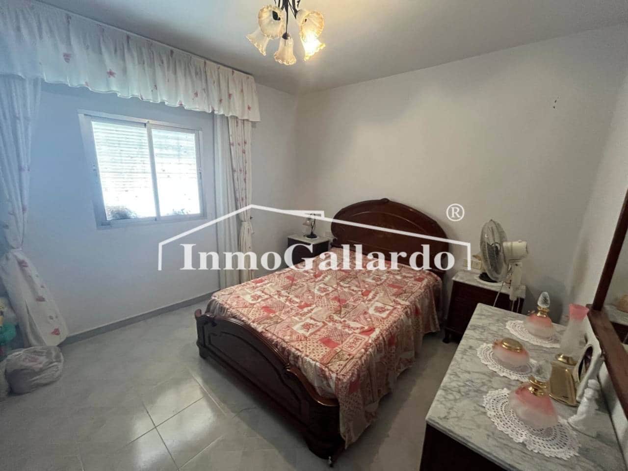 4 soveværelse Byhus til salg i Moclinejo med garage - € 179.000 (Ref: 9064821)