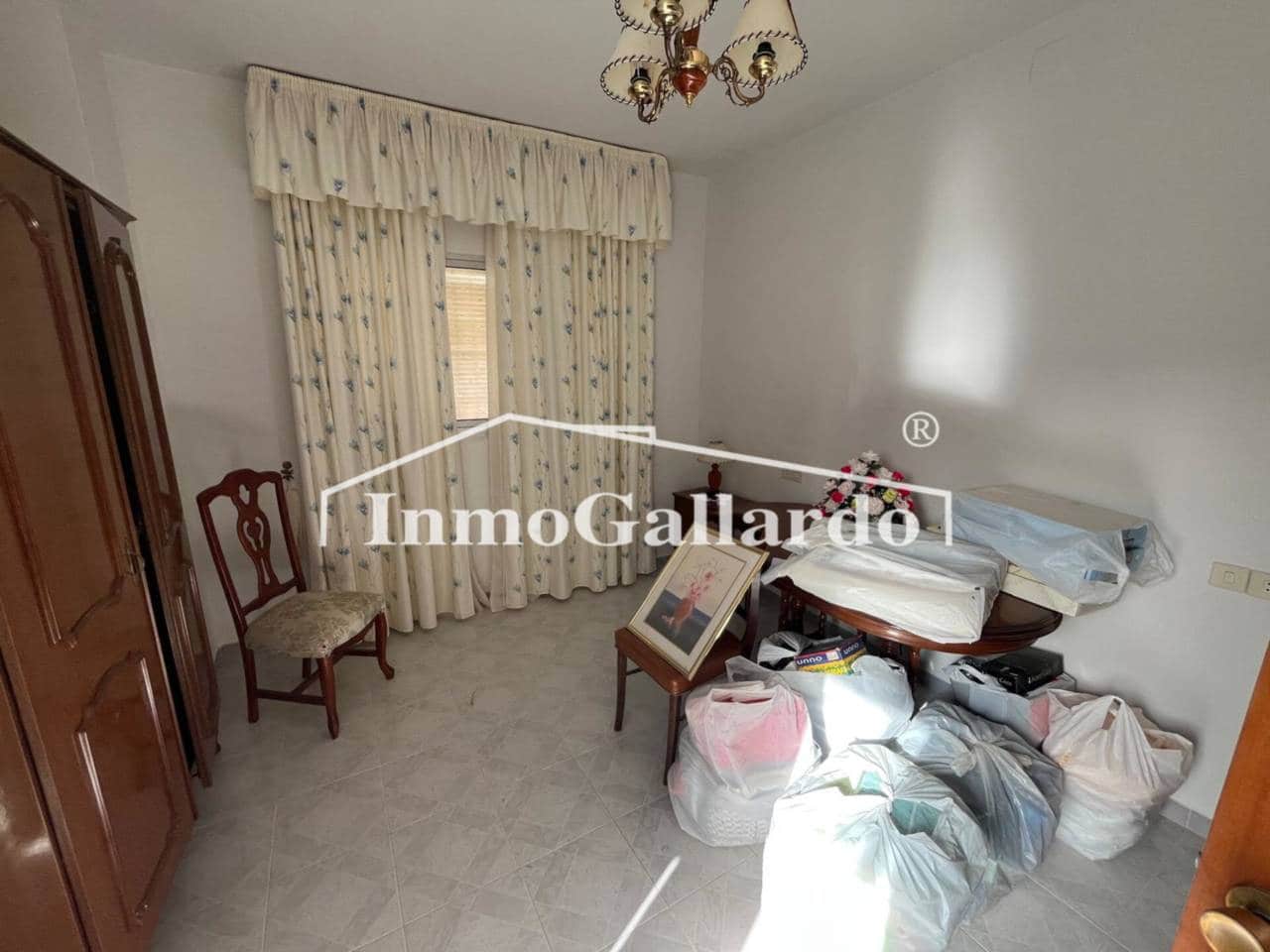 4 soveværelse Byhus til salg i Moclinejo med garage - € 179.000 (Ref: 9064821)