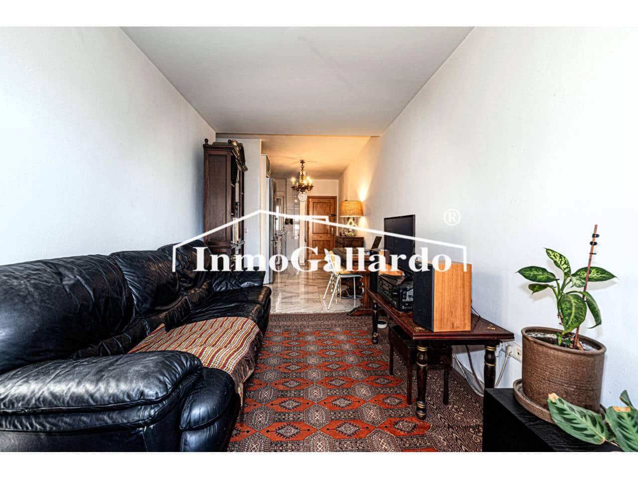 2 soveværelse Lejlighed til salg i Malaga by med garage - € 276.000 (Ref: 9074690)