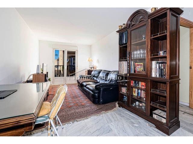 2 soveværelse Lejlighed til salg i Málaga by med garage - € 276.000 (Ref: 9074690)