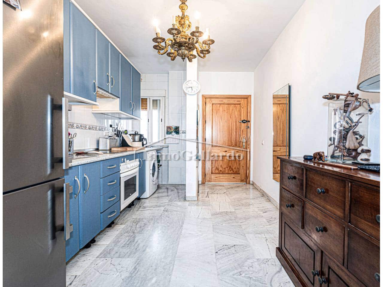 2 soveværelse Lejlighed til salg i Malaga by med garage - € 276.000 (Ref: 9074690)