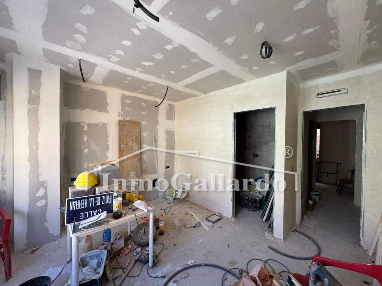 3 Zimmer Villa zu verkaufen in Malaga Stadt - 390.000 € (Ref: 9106175)