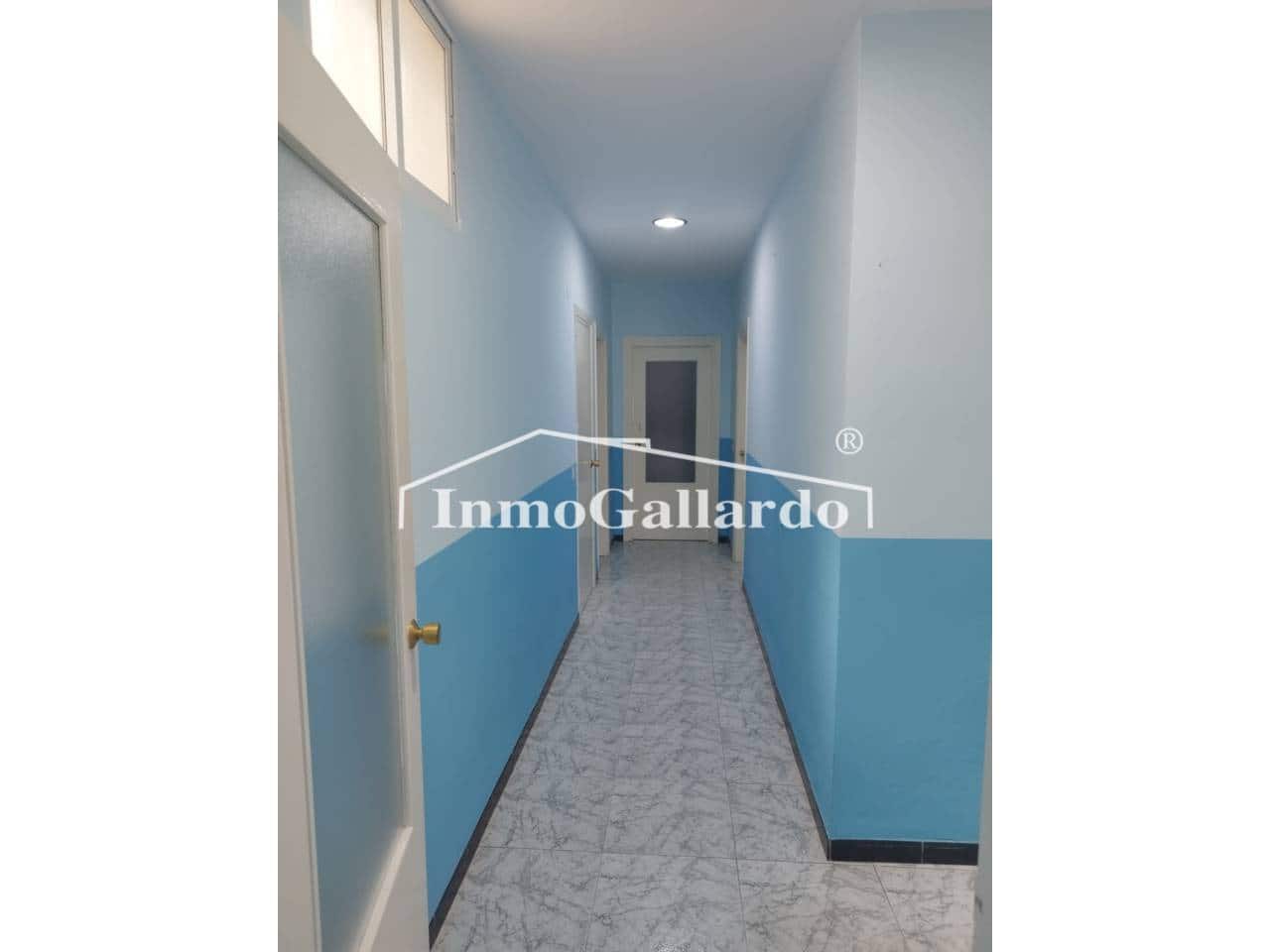 Erhverv til salg i Velez-Malaga - € 144.000 (Ref: 9108360)