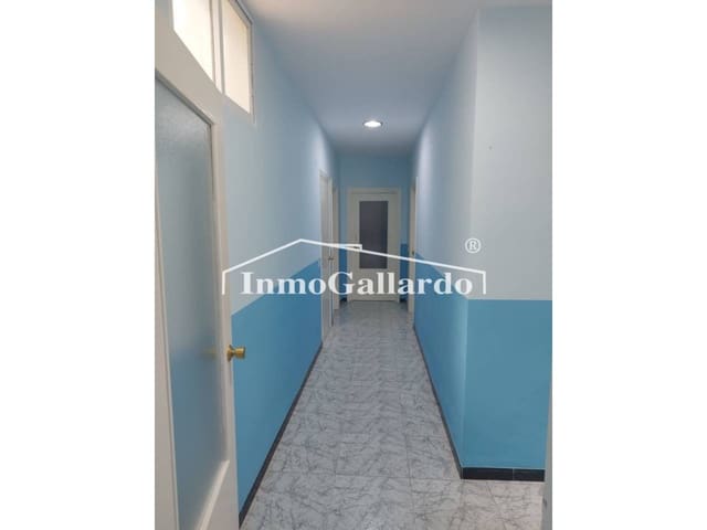 Commerciale in vendita in Vélez-Málaga - 144.000 € (Rif: 9108360)