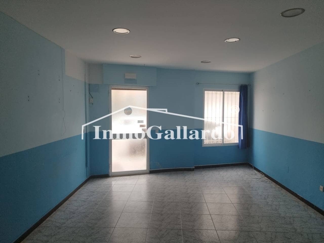 Erhverv til salg i Velez-Malaga - € 144.000 (Ref: 9108360)