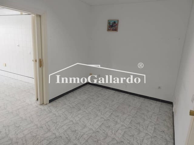 Commerciale in vendita in Vélez-Málaga - 144.000 € (Rif: 9108360)