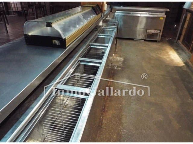 4 bedroom Restaurant/Bar for sale in Mejorada - € 402,990 (Ref: 9111742)