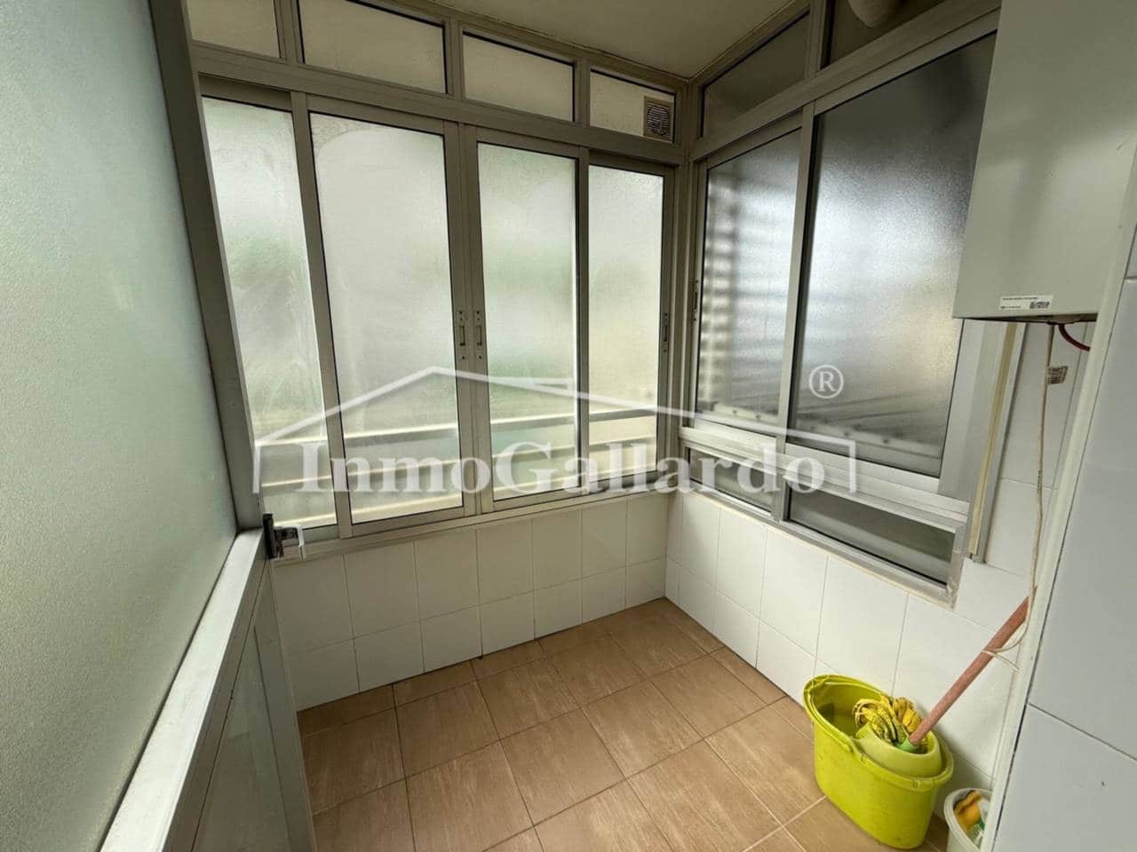 4 soveværelse Lejlighed til salg i Malaga by med garage - € 575.000 (Ref: 9130241)