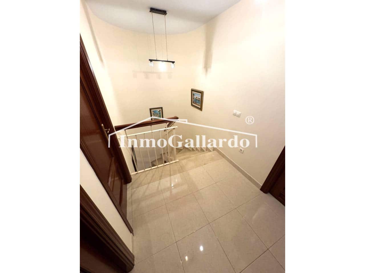 4 soveværelse Rækkehus til salg i Rincon de la Victoria med swimmingpool garage - € 456.000 (Ref: 9153542)