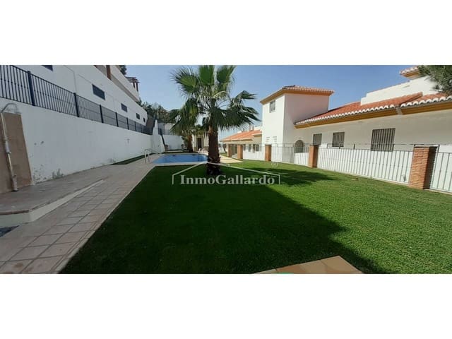 Piso de 3 habitaciones en Cómpeta en venta con piscina garaje - 183.000 € (Ref: 9161963)