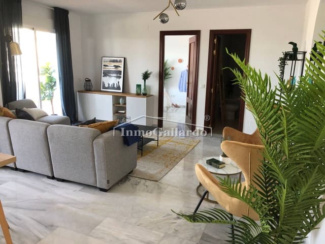 Piso de 3 habitaciones en Cómpeta en venta con piscina garaje - 183.000 € (Ref: 9161963)