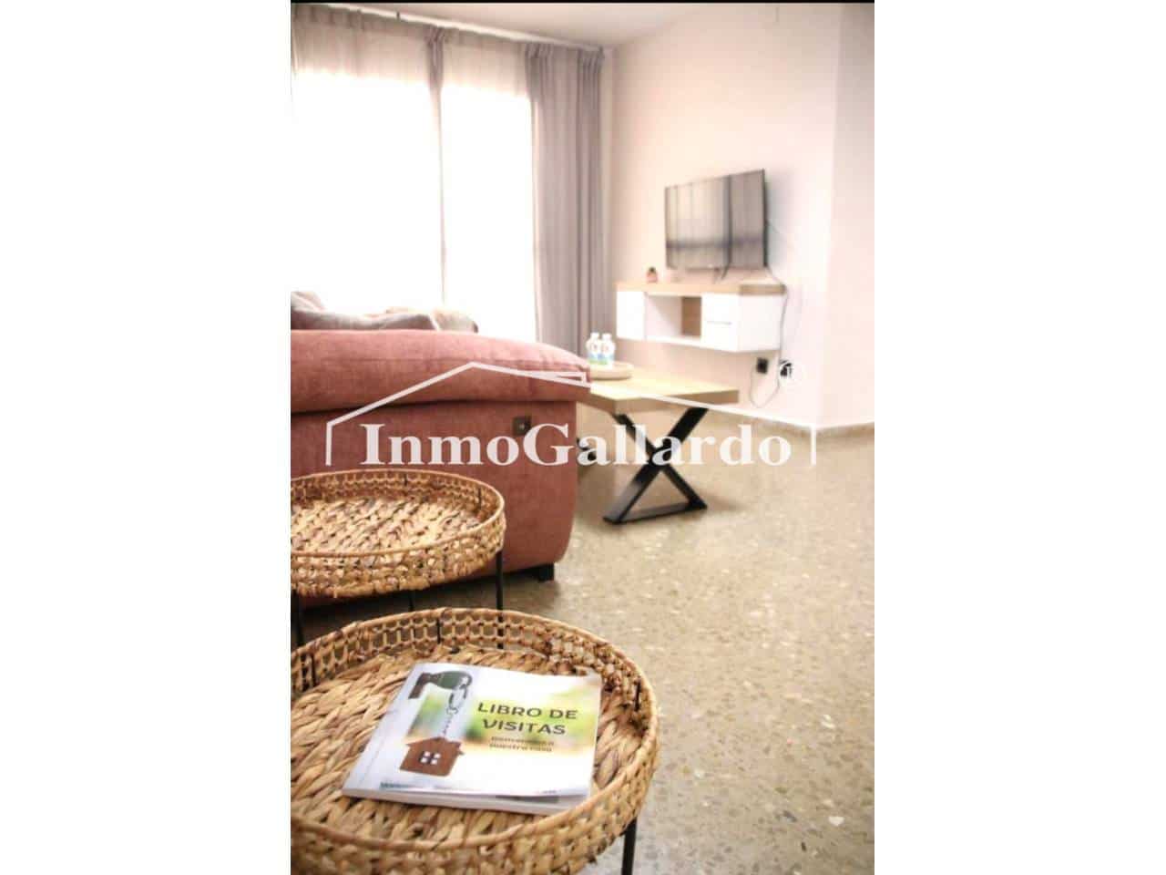 2 slaapkamer Flat te koop in Rincon de la Victoria met zwembad - € 339.400 (Ref: 9161964)