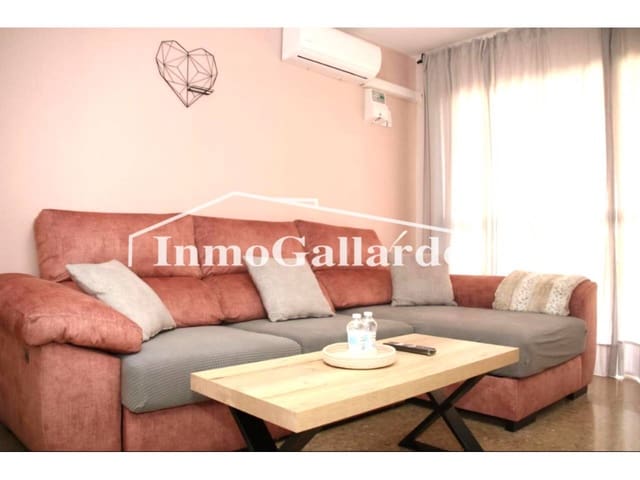 2 slaapkamer Flat te koop in Rincón de la Victoria met zwembad - € 339.400 (Ref: 9161964)