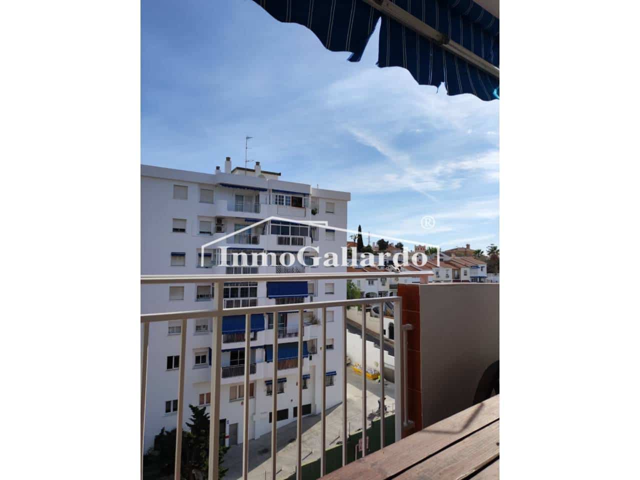 2 slaapkamer Flat te koop in Rincon de la Victoria met zwembad garage - € 283.900 (Ref: 9170976)