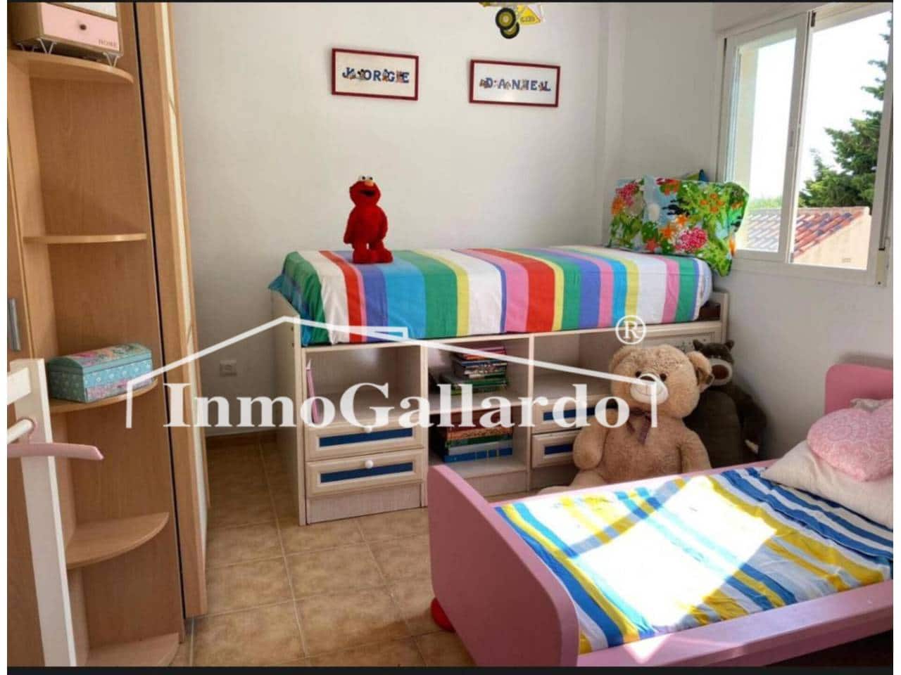 4 soveværelse Rækkehus til salg i Rincon de la Victoria med swimmingpool garage - € 519.600 (Ref: 9187895)