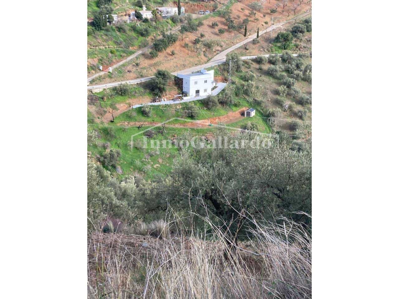 2 soveværelse Byhus til salg i Malaga by med garage - € 122.000 (Ref: 9187896)